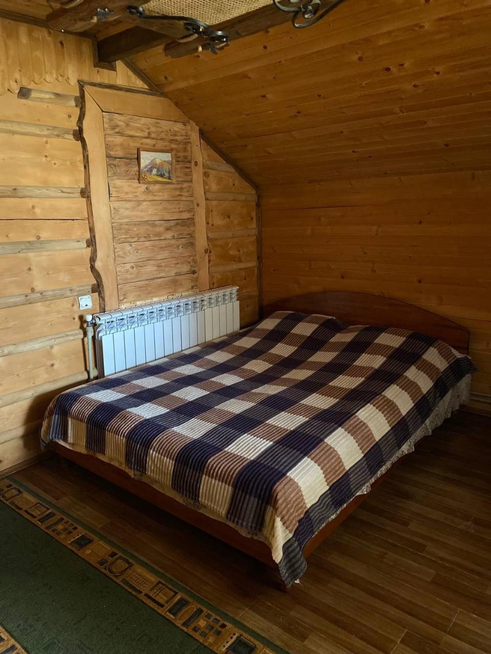 Gostynna Hata Hotel Mykulychyn Bagian luar foto